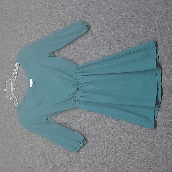 Charlotte Russe Green Dress Size XS 3/4 Sleeve - Picture 1 of 10